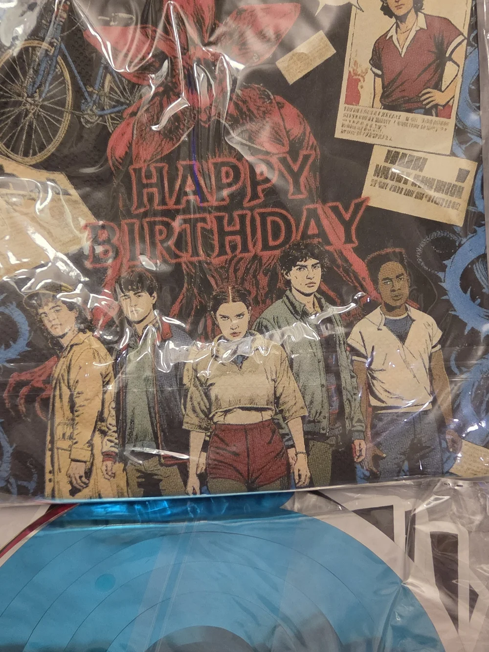 88 Piece Stranger Things Themed Birthday Party Tableware Set